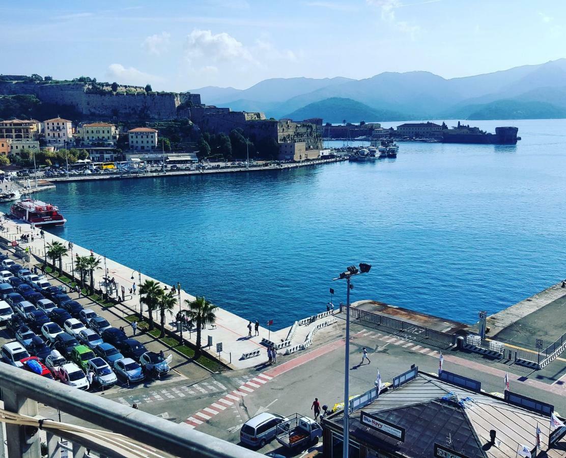 Loft Vista Mare Elba Apartman Portoferraio Kültér fotó